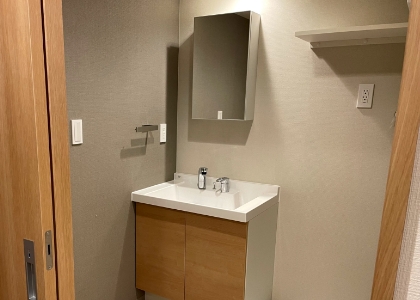 洗面化粧台の交換